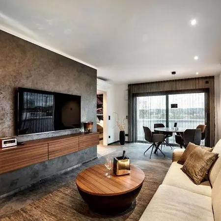 Primera - Type Penthouse Lägenhet *